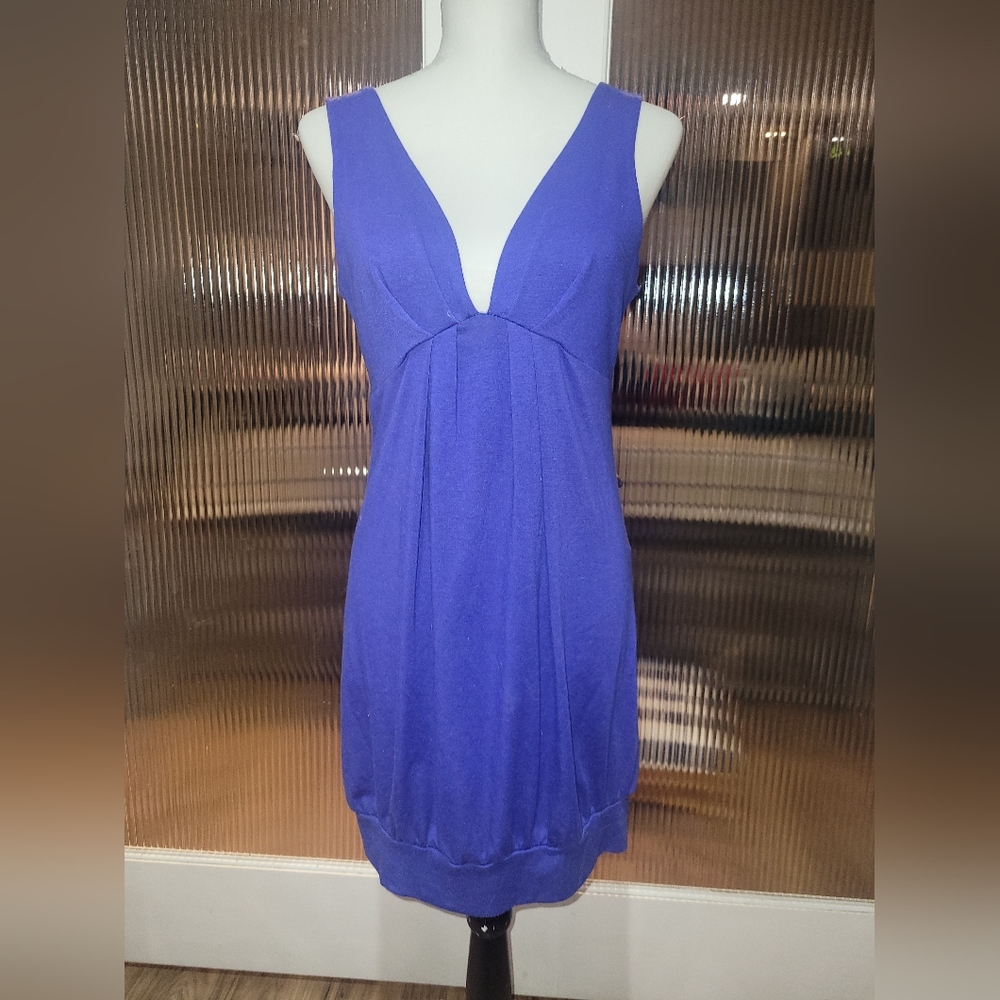 Dress - Picture 1 of 2
